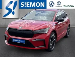 Rot Gebraucht 2022 Skoda Enyaq iV SportLine SUV | 38.930 € (Teuer)