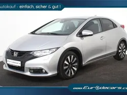 Silber Gebraucht 2014 Honda Civic Lifestyle Limousine | 6.400 € (Teuer)