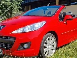 Rot Gebraucht 2014 Peugeot 207 CC Cabrio | 5.200 € (Fairer Preis)