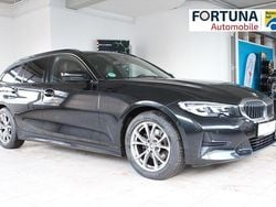 Schwarz Gebraucht 2022 BMW 320 Sport Line Limousine | 23.980 € (Superpreis)