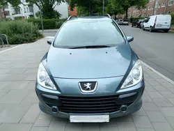 Grau Gebraucht 2006 Peugeot 307 Kombi | 2.600 € (Etwas zu teuer)