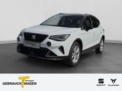 Weiß Gebraucht 2023 Seat Arona FR SUV | 16.880 € (Fairer Preis)