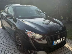 Schwarz Gebraucht 2020 Peugeot 208 Kleinwagen | 10.000 € (Guter Preis)