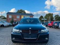 Schwarz Gebraucht 2005 BMW 320 Limousine | 3.999 € (Etwas zu teuer)