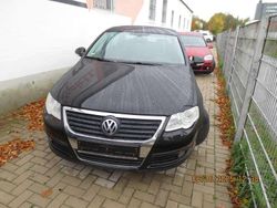 Deep black perleffekt Gebraucht 2005 VW Passat Trendline Limousine | 3.900 € (Etwas zu teuer)