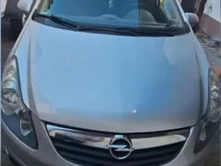 Silber Gebraucht 2011 Opel Corsa Selection Kleinwagen | 3.650 € (Fairer Preis)