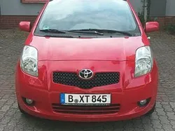 Rot Gebraucht 2008 Toyota Yaris Luna Limousine | 4.999 € (Fairer Preis)