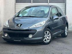 Grau Gebraucht 2009 Peugeot 207 Kleinwagen | 2.999 € (Fairer Preis)