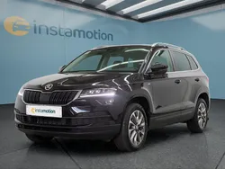 Schwarz Gebraucht 2022 Skoda Karoq SUV | 22.899 € (Guter Preis)