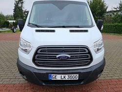 Weiß Gebraucht 2018 Ford Transit Van / Kleinbus | 9.999 € (Superpreis)
