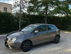 Grau Gebraucht 2014 Seat Ibiza Style Kleinwagen | 4.500 € (Fairer Preis)