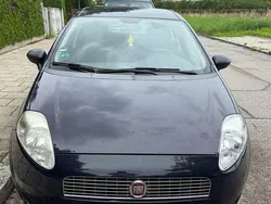 Blau Gebraucht 2009 Fiat Grande Punto Kleinwagen | 1.750 € (Guter Preis)