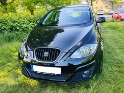 Schwarz Gebraucht 2011 Seat Altea XL Van / Kleinbus | 5.800 € (Fairer Preis)