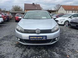 Silber Gebraucht 2010 VW Golf Highline Kombi | 8.899 € (Teuer)