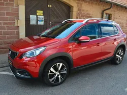 Rouge ultimate Gebraucht 2018 Peugeot 2008 Allure SUV | 10.499 € (Guter Preis)