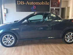 Blau Gebraucht 2007 Opel Tigra Basis Cabrio | 2.499 € (Fairer Preis)