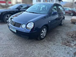 Blau Gebraucht 2004 VW Polo Limousine | 3.000 € (Etwas zu teuer)