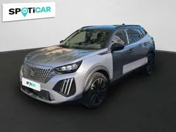 Grau Gebraucht 2024 Peugeot 2008 GT SUV | 26.450 € (Teuer)