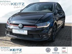 Deep black perleffekt (schwarz) Gebraucht 2022 VW Polo GTI Limousine | 24.450 € (Fairer Preis)