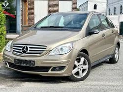 Gold Gebraucht 2008 Mercedes B180 Van / Kleinbus | 3.800 € (Superpreis)