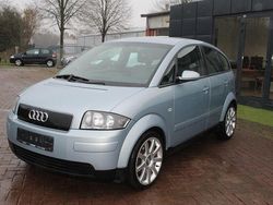 Blau Gebraucht 2001 Audi A2 Kleinwagen | 2.300 € (Guter Preis)