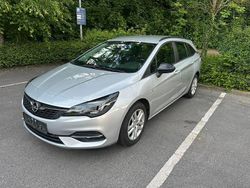Silber Gebraucht 2022 Opel Astra Edition Kombi | 9.900 € (Superpreis)
