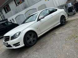 Weiß Gebraucht 2014 Mercedes C200 Edition Coupé | 18.000 € (Teuer)