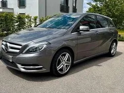 Grau Gebraucht 2013 Mercedes B200 Edition 1 Van / Kleinbus | 13.500 € (Fairer Preis)