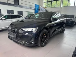 Schwarz Gebraucht 2022 Audi e-tron Black Edition SUV | 47.900 € (Etwas zu teuer)