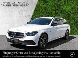 Weiß Gebraucht 2021 Mercedes E300 Avantgarde Limousine | 34.880 € (Fairer Preis)