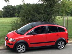 Rot Gebraucht 2004 Audi A2 Young Kleinwagen | 4.900 € (Fairer Preis)