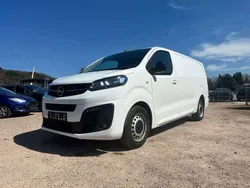 Jade weiss/arktis weiss Gebraucht 2022 Opel Vivaro Edition Van | 17.650 € (Superpreis)