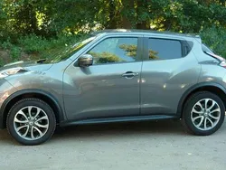 Gun metallic Gebraucht 2015 Nissan Juke Tekna SUV | 8.690 € (Fairer Preis)