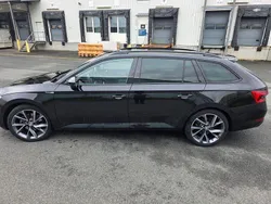 Schwarz Gebraucht 2021 Skoda Superb SportLine Kombi | 23.500 € (Superpreis)