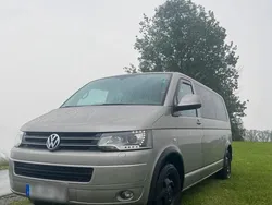 Beige Gebraucht 2013 VW T5 Van | 33.200 €