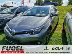 New medium silver/ grey Gebraucht 2015 Toyota Auris Touring Sports Kombi | 10.995 €