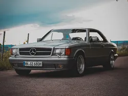 Silber Gebraucht 1986 Mercedes 500 Coupé | 23.000 €