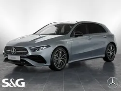 Metalliclack hightechsilber Gebraucht 2025 Mercedes A200 AMG Limousine | 40.390 € (Teuer)
