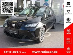 Midnight schwarz metallic Gebraucht 2024 Seat Arona Style SUV | 24.840 € (Etwas zu teuer)