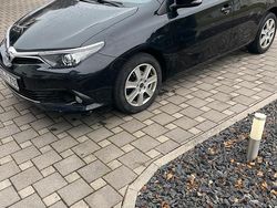 Schwarz Gebraucht 2017 Toyota Auris Limousine | 12.990 € (Fairer Preis)