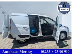 Weiß Gebraucht 2019 Ford Transit Trend Van / Kleinbus | 14.850 € (Fairer Preis)