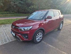 Rot Gebraucht 2019 Ssangyong (KGM) Tivoli SUV | 11.500 €