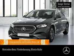 Grau Gebraucht 2024 Mercedes E200 Advanced Limousine | 44.980 € (Superpreis)