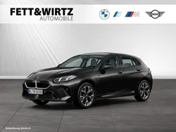 Schwarz Gebraucht 2024 BMW 120 M Sport Kleinwagen | 32.500 €