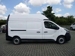 Casablanca weiss Gebraucht 2018 Opel Vivaro Van | 10.400 € (Superpreis)
