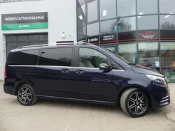 Cavansitblau metallic Gebraucht 2020 Mercedes V300 AMG Van / Kleinbus | 47.600 € (Superpreis)