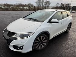 Weiß Gebraucht 2017 Honda Civic Elegance Kombi | 6.500 € (Superpreis)