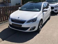 Weiß Gebraucht 2016 Peugeot 308 Kombi | 8.000 € (Guter Preis)
