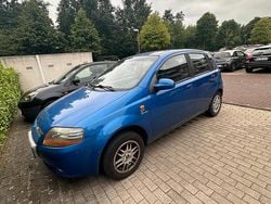 Blau Gebraucht 2005 Chevrolet Kalos Kleinwagen | 950 € (Guter Preis)