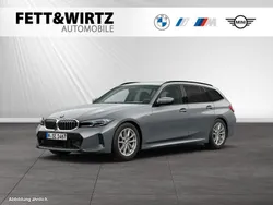 Skyscraper grau metallic Gebraucht 2024 BMW 330 M Sport Kombi | 43.888 € (Superpreis)